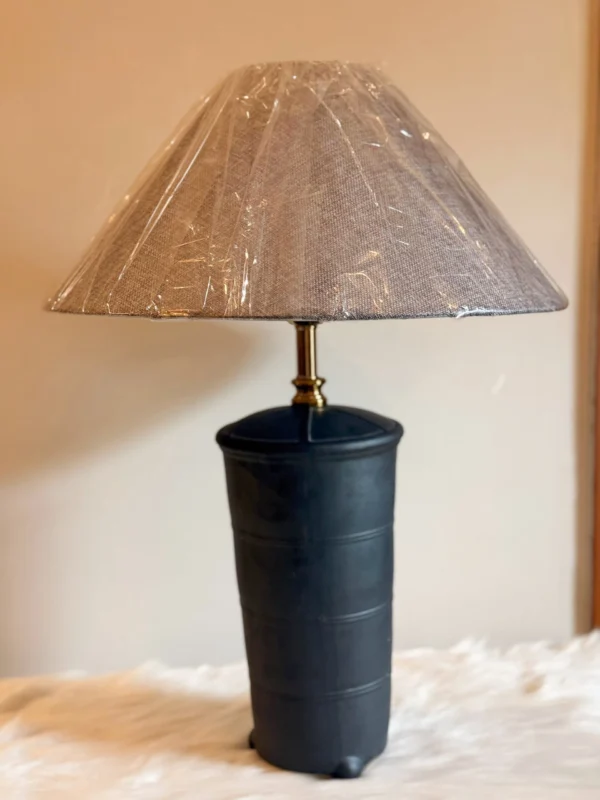 GRAPHITE – Black Table Lamp with Grey Shade - Image 2